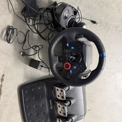 Logitech G29 wheel and shifter