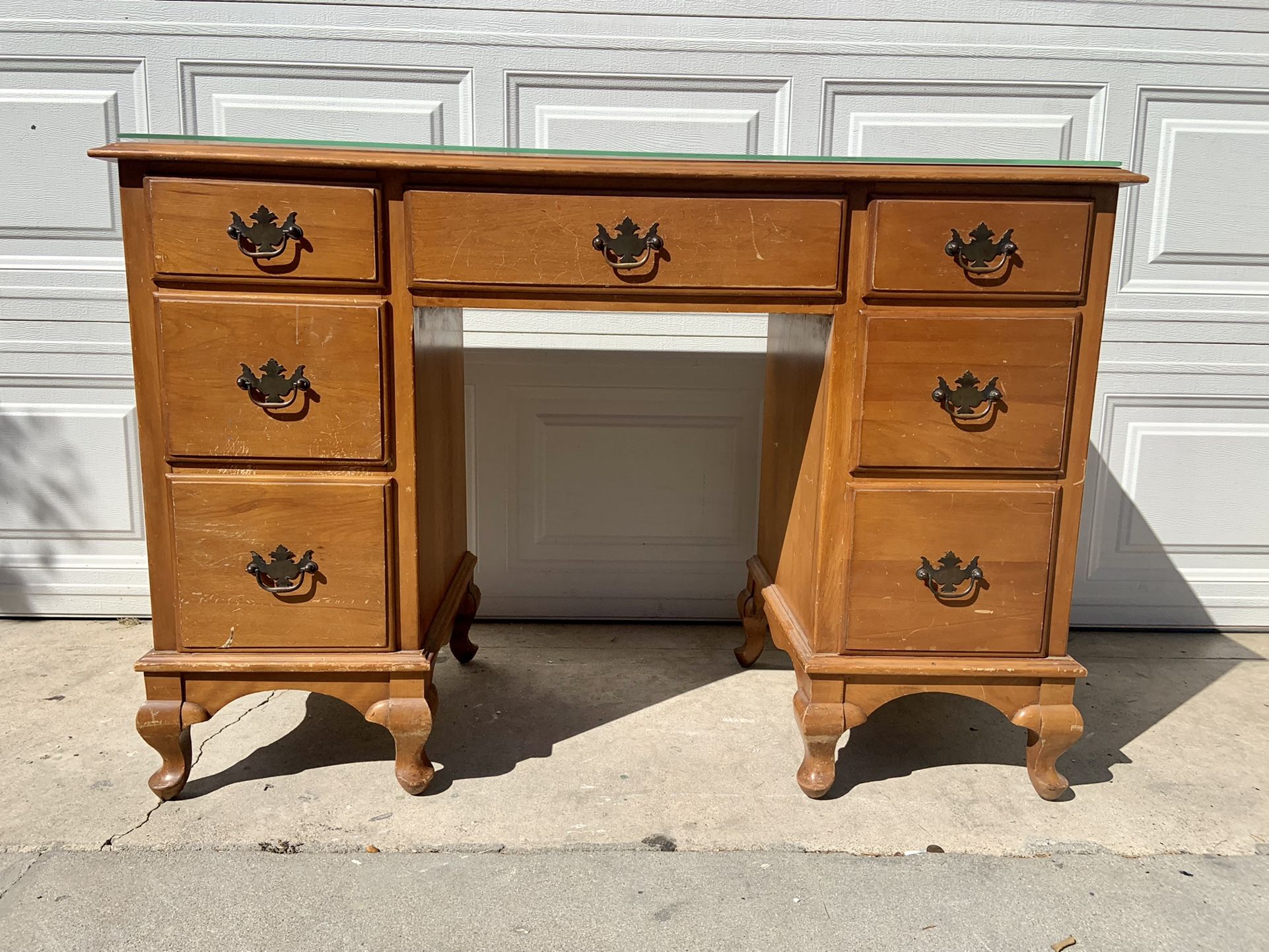 Adorable Vintage Solid Wood Desk!!!!