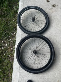 Se bike 24 inch wheels and tires