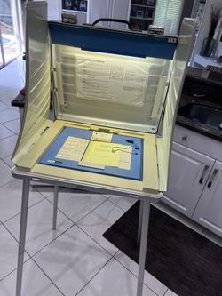 HISTORIC AUTHENTIC VOTING BOTH FROM 2000 PRESIDENTIAL ELECTION