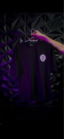 Chrome heart tee size medium
