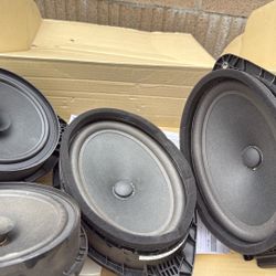 Chevy Silverado 2022 Speakers 