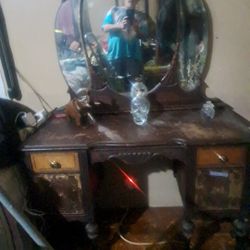 Antique Vanity 