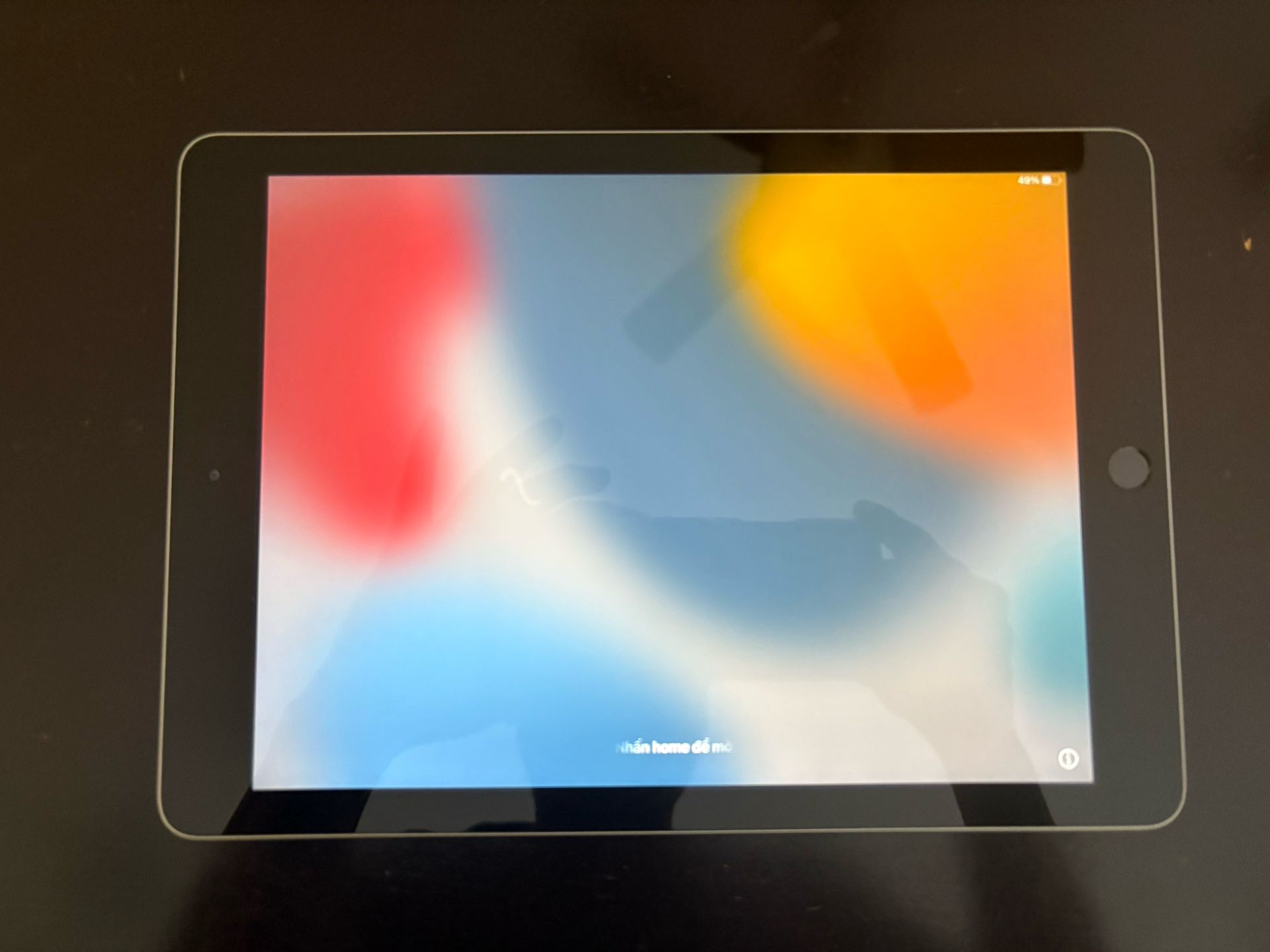 Rarely Used IPad 5th Generation Silver 32gb