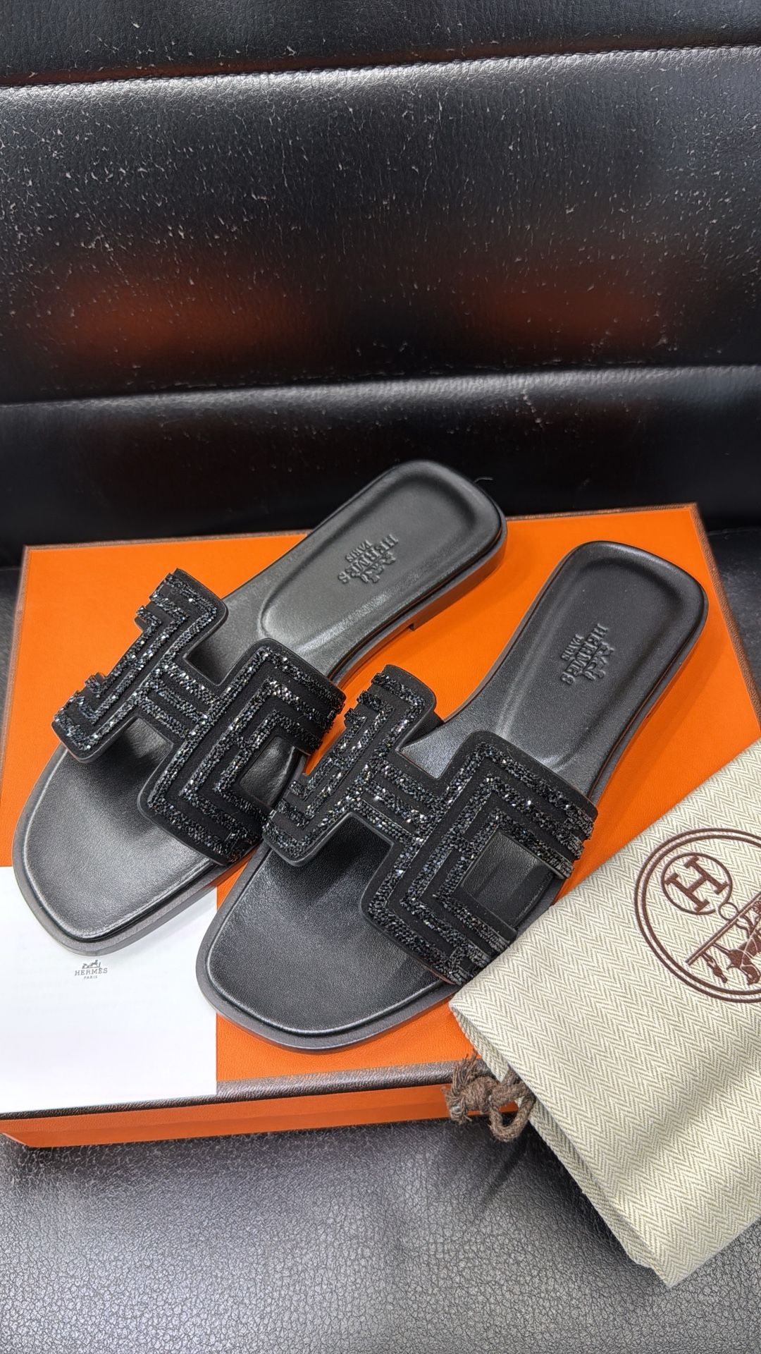 Hermès Oran sandal