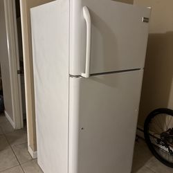Frigidaire refrigerator