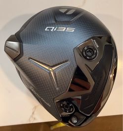 TaylorMade Qi35 LS LME Driver 9° RH Regular Flex Mint New OEM Headcover