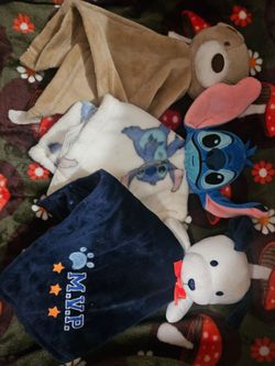 3 Baby security blanket. commonly referred to as a baby lovey or snuggler blanket.