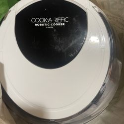 New Gourmia GCR1700 10-in-1 Multi-Function Robotic Cooker Stir Fryer with Exclusive Hands Free Stirrer - Third Generation