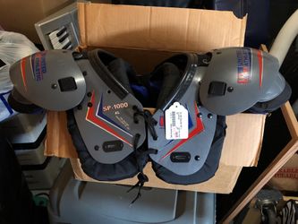 Brand new United athletic shoulder pad - youth xl