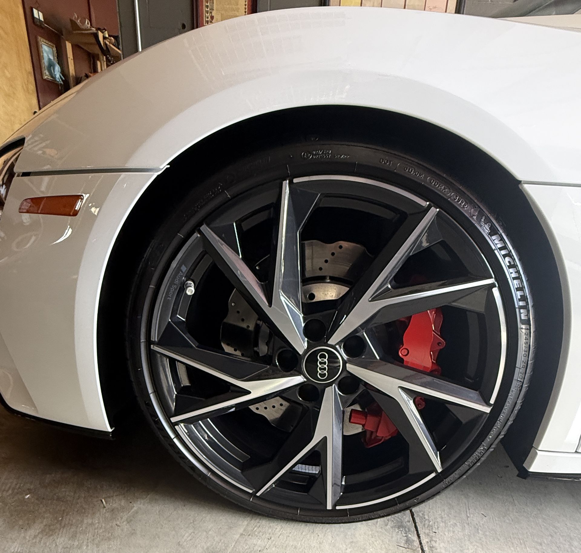 Gen R8s Rims OEM Audi R8 20” Performance Wheels - Set of 4 for Sale in San Diego, CA ...