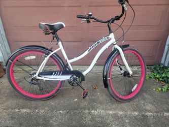 Huffy Olympia Women's Cruiser Bike