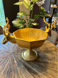 Steel Gold Flaked Deer Bowl