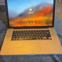 Apple MacBook Pro 15.4" A1(contact info removed) Intel Core i7 2.3GHz 8GB 240GB