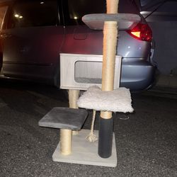 Catry Modern Minimalistic Cat Tree, 5 Level, Large, Kasio, 55" H