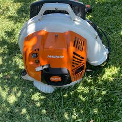 Stihl.   Br 800  Trabaja Bien  Por 385  Dlls O B. O 