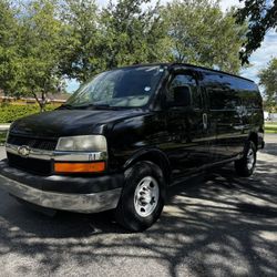 2011 CHEVROLET CARGO VAN 