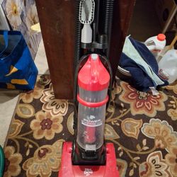 Dirt devil Vacuum