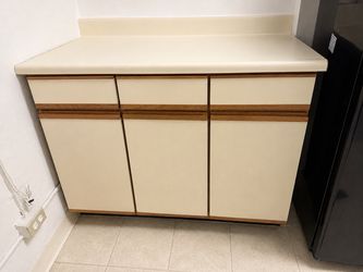 Cream Kitchen Base Cabinet with Countertop