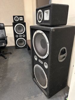 Pro Studio Speakers