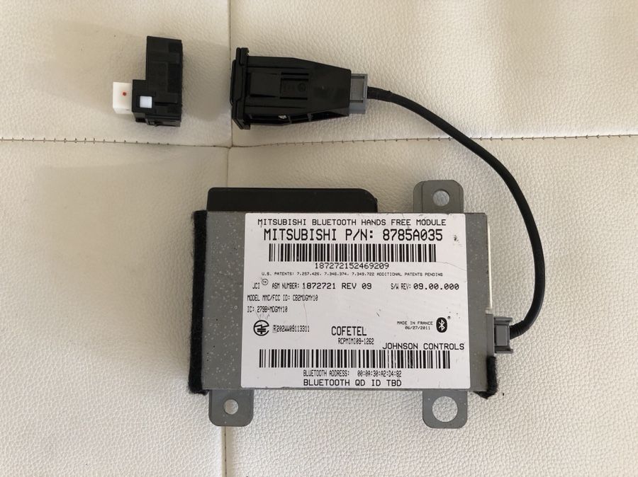 Mitsubishi Outlander Lancer bluetooth module with USB and Microphone 8785A035