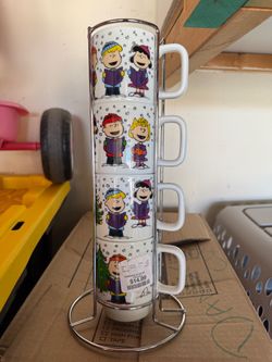 Peanuts Christmas holiday coffee cups
