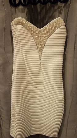 Dress Creme Stretch Size Medium