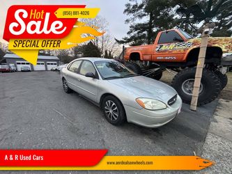 2003 Ford Taurus