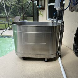 Whitehall Hydrotherapy 110 Gallon Whirlpool Recovery Tub 