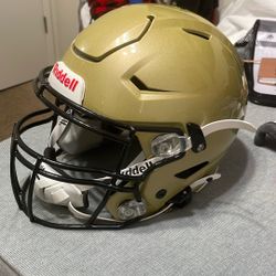Riddell Speed Flex Football helmet