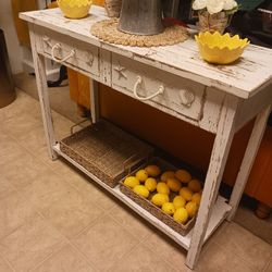 Entery Table $44