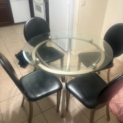 LIVING ROOM & DINING ROOM SET 