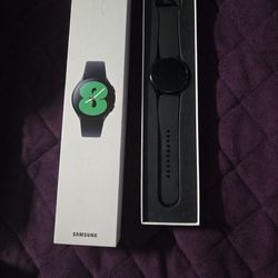 Samsung Galaxy Watch 4