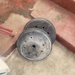 Free (2) Weights Concrete 