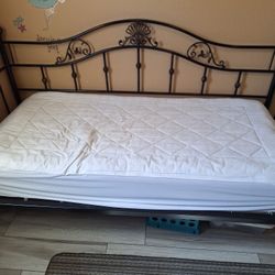 Twin Day Bed