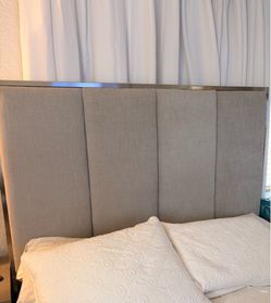 Cama -bet- queen de City Furniture