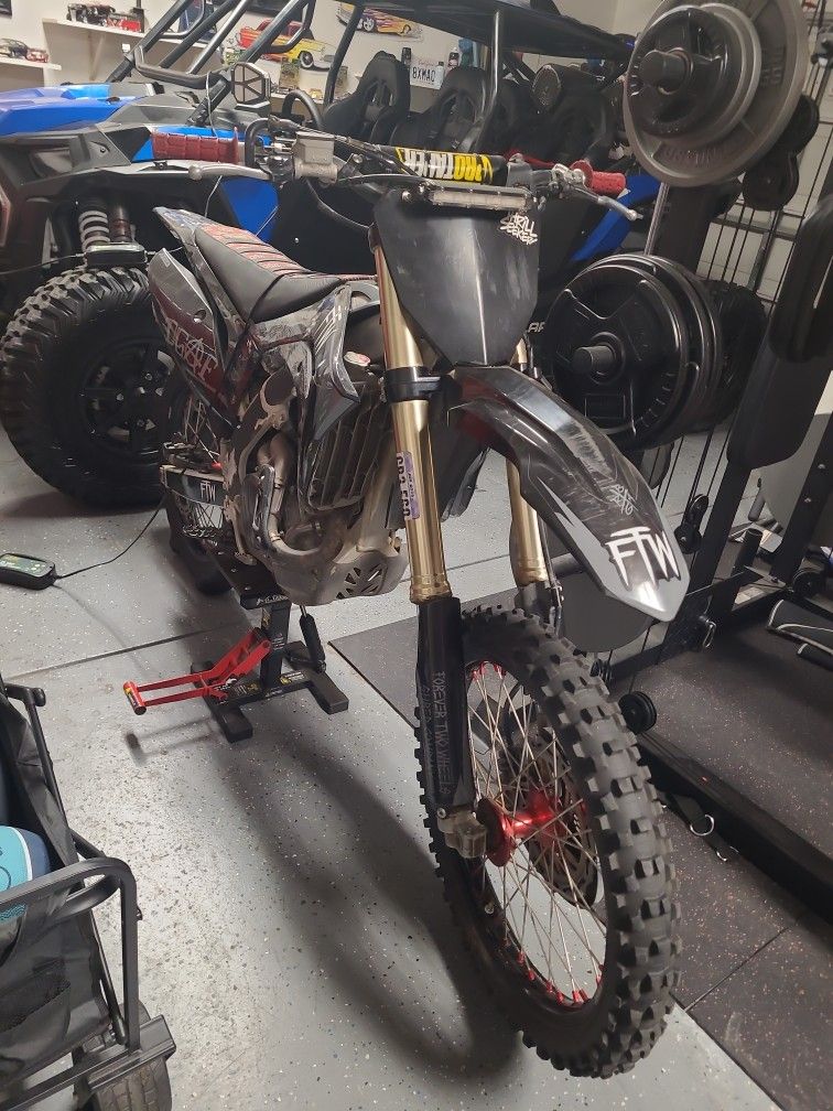 2020 HONDA DIRT BIKE 450