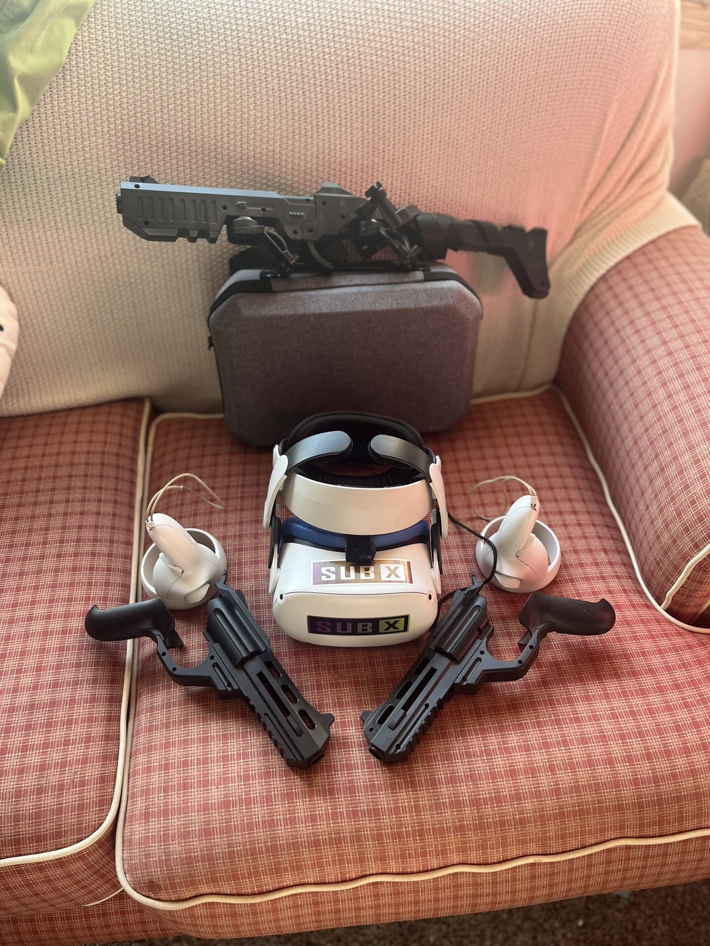 Quest 2 256 Gb with Accessories