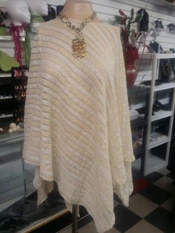 Gold and silver poncho (One Size)