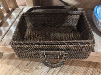 Storage box