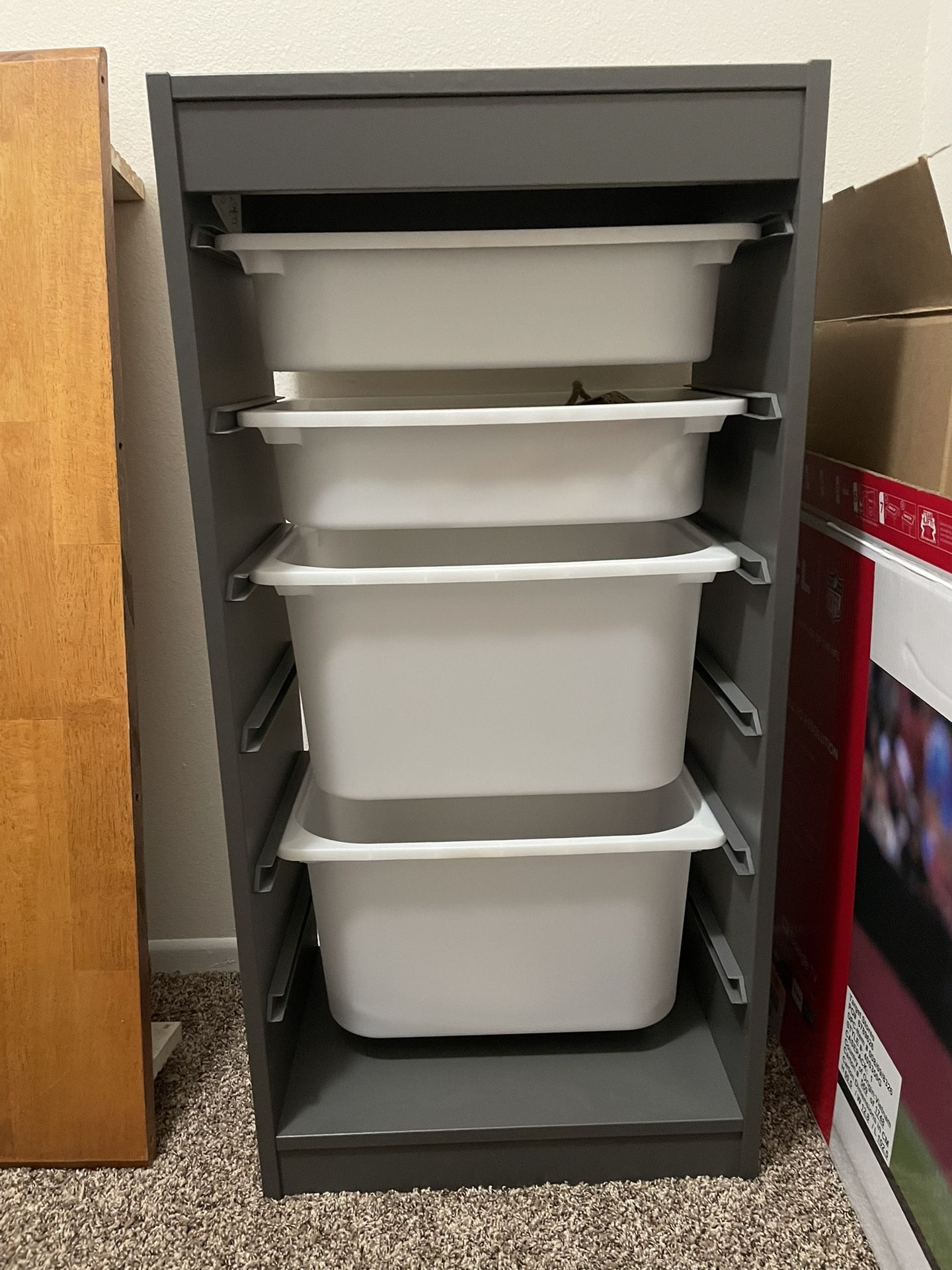 Storage Drawers Unit