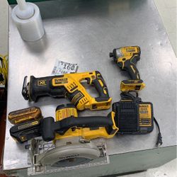 Dewalt 3 Pc Cordless Tool Set 3 Batteries Charger