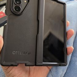 Samsung z fold7..VERIZON ONLY