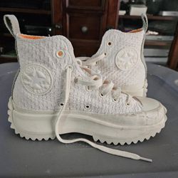 Converse Run Star Hike