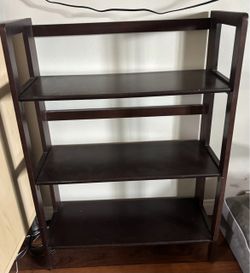 Foldable bookshelf