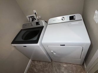 Maytag washer and dryer  set