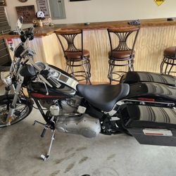 2004 Harley Davidson Fxst softail standard fuel injection