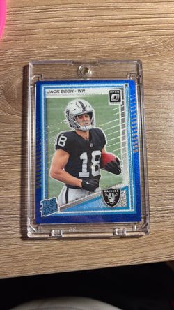 Zach bech glitter case hit