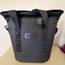 YETI Hopper M15 Soft Cooler – Black – Brand New, Sealed
