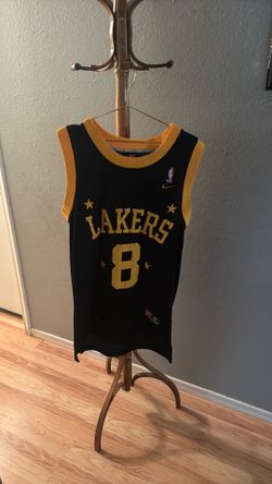 Kobe Bryant lakers jersey